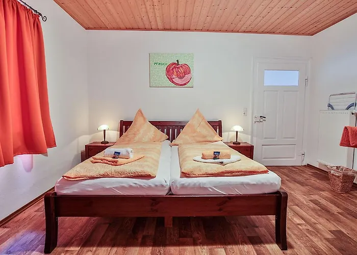 Apartment Claudi's Radl Stadl Kressbronn am Bodensee